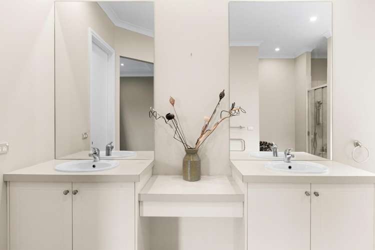 102 Hunter Drive Awatoto_10