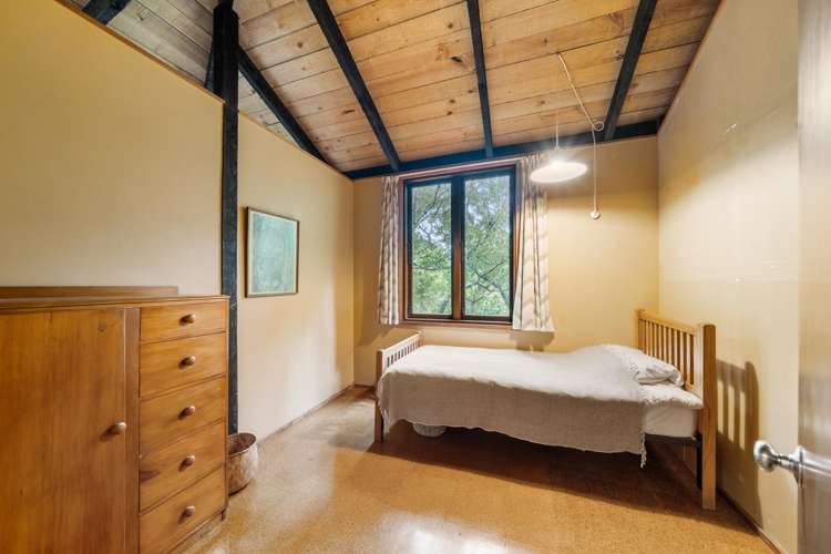 99 Elmslie Road Pinehaven_12