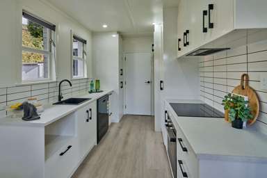 62 Waddington Drive_4