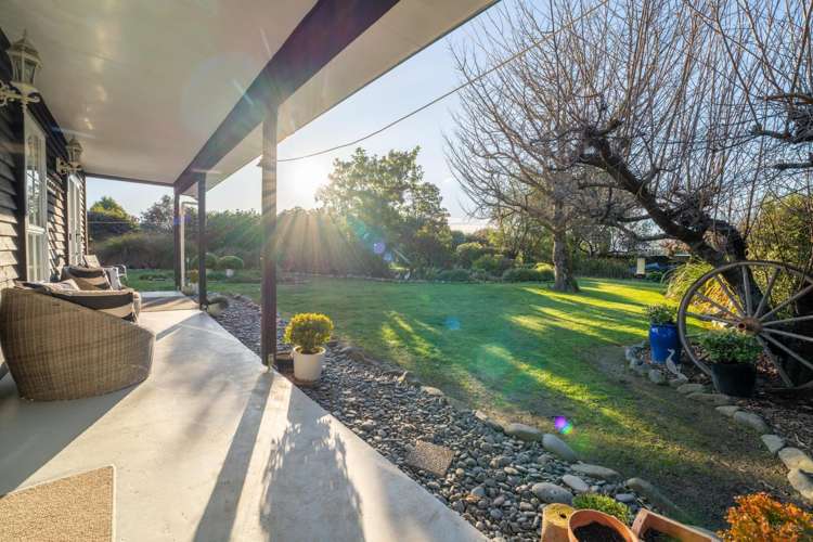 100 Oak Street Orari_13