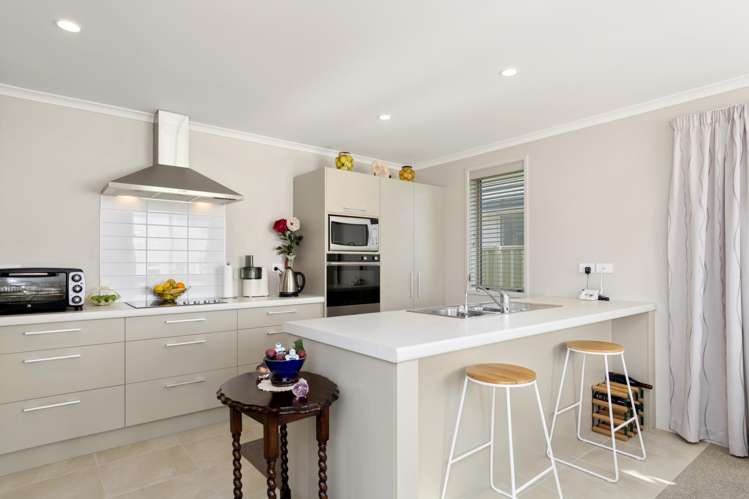 4 Catamaran Way Papamoa_2