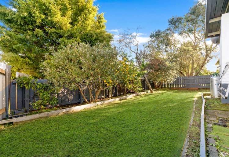 4/304 Great North Road Henderson_14