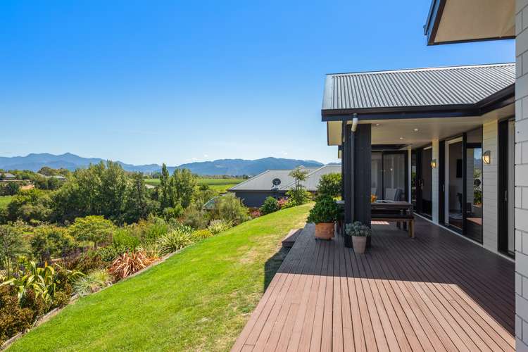 23 Golf View Close Fairhall_17