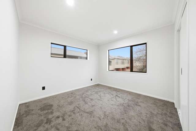 2/20 Earlsworth Road Mangere East_3