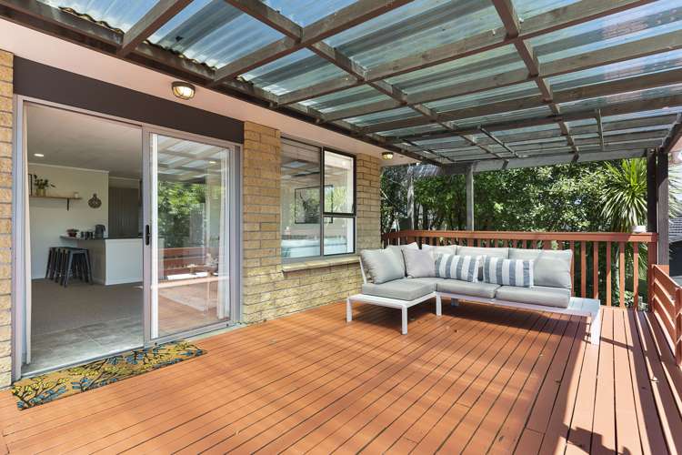 2/80a Captain Scott Road Glen Eden_22