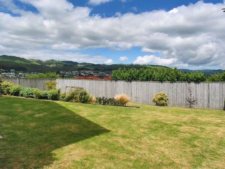 129 Te Puia Drive Aotea_19