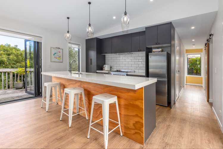 9 Tauhou Place Waikanae_2