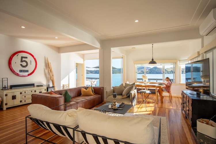 78 Wallis Street Raglan_11