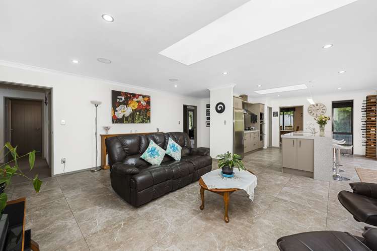 3 Apollo Place Rototuna North_4