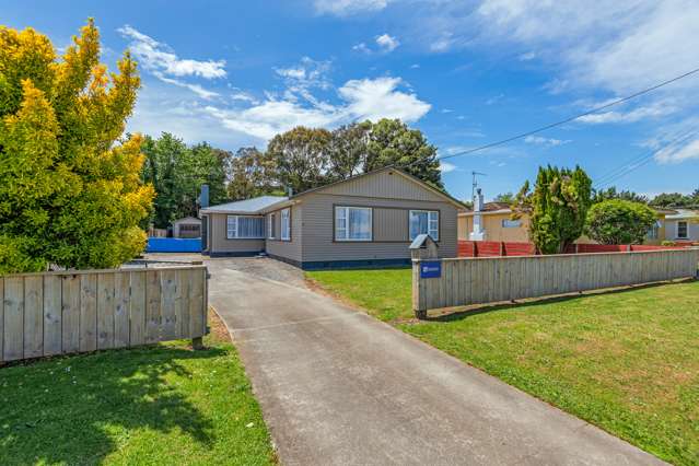 8 Hulke Street Foxton_2