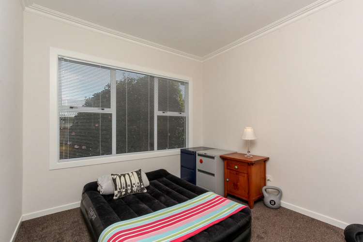 12 Rimu Street Strandon_11