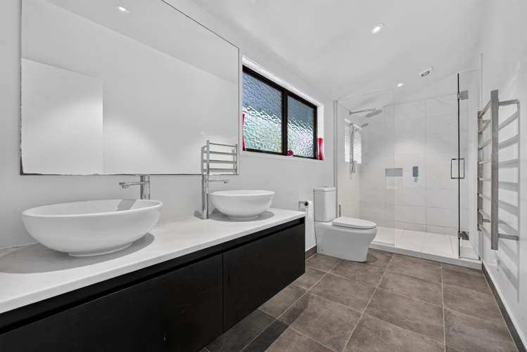8 Aberdeen Road Campbells Bay_13