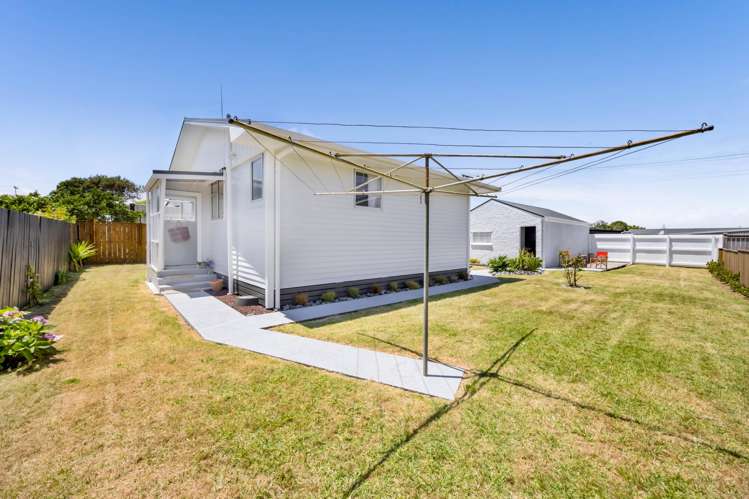 28a Napier Street Opunake_22