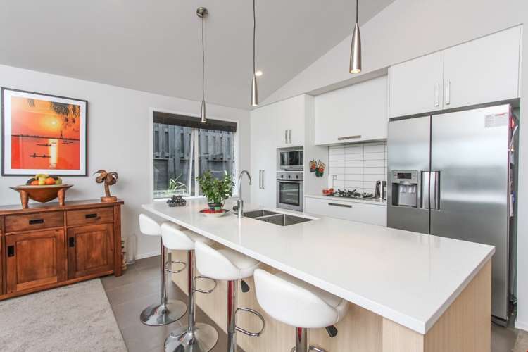 6 Knoll Rise Pukekohe_6