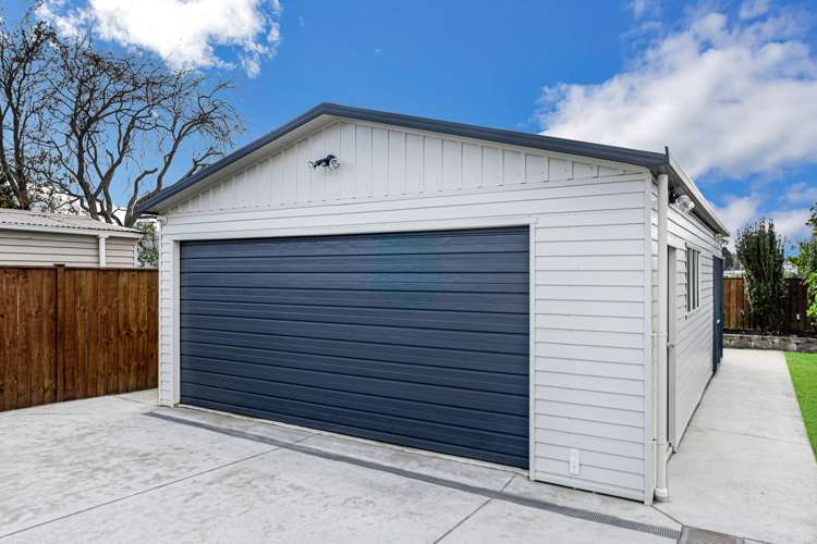 102 Edgewater Drive Pakuranga_21