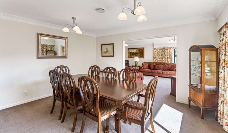 2 Rosebank Grove Waikanae_9