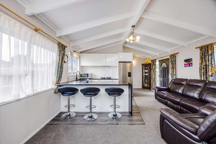 2/40 Laurie Avenue Papakura_4