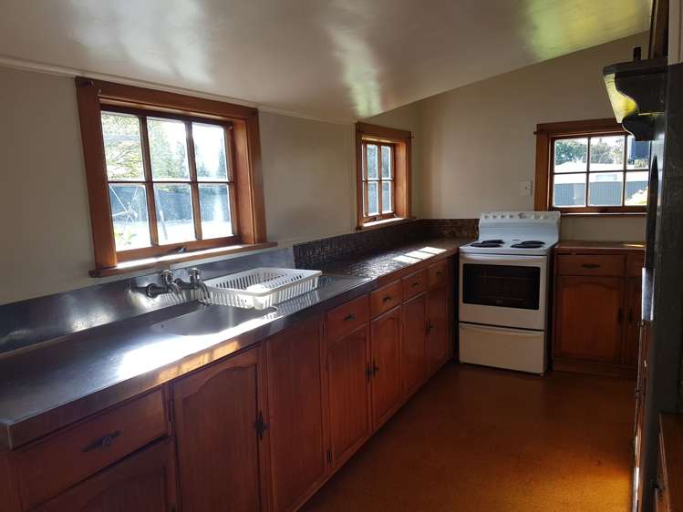 11 Brook Street Southbridge_6