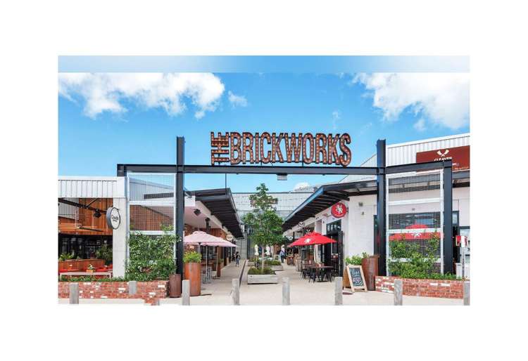 82/1 Ambrico Place New Lynn_14