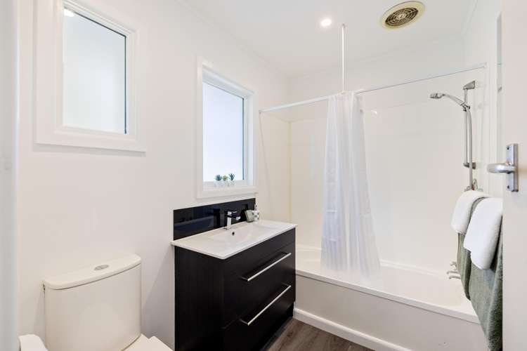 51 Wayside Avenue Burnside_11