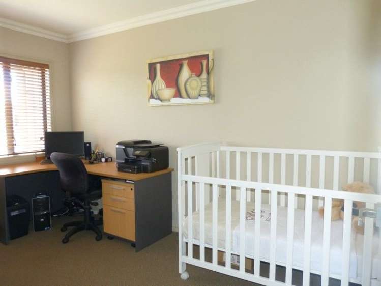 7 Pacific Avenue Poraiti_11