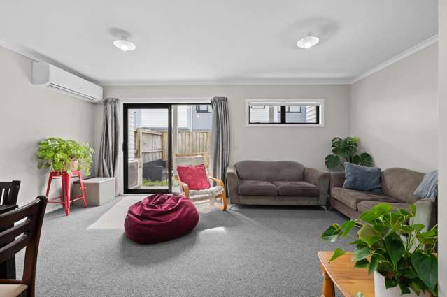 4/16 May Street Hamilton East_4