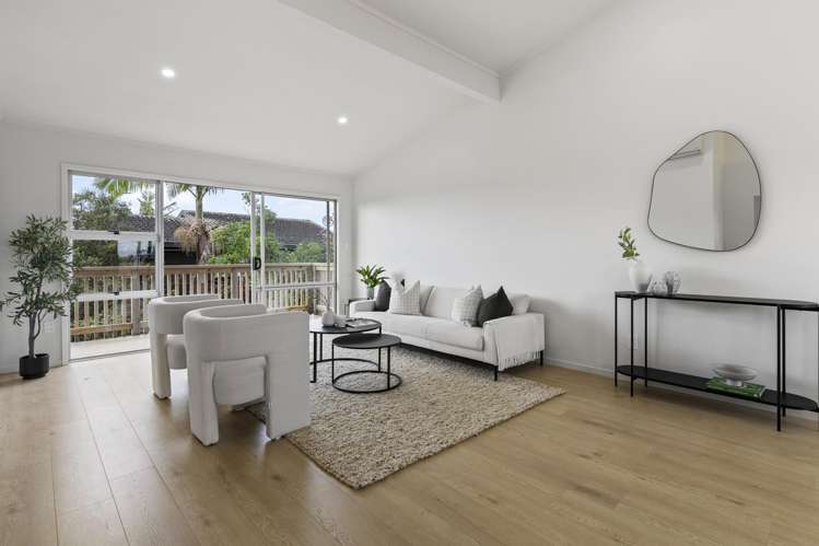 2/108 East Coast Road Forrest Hill_11