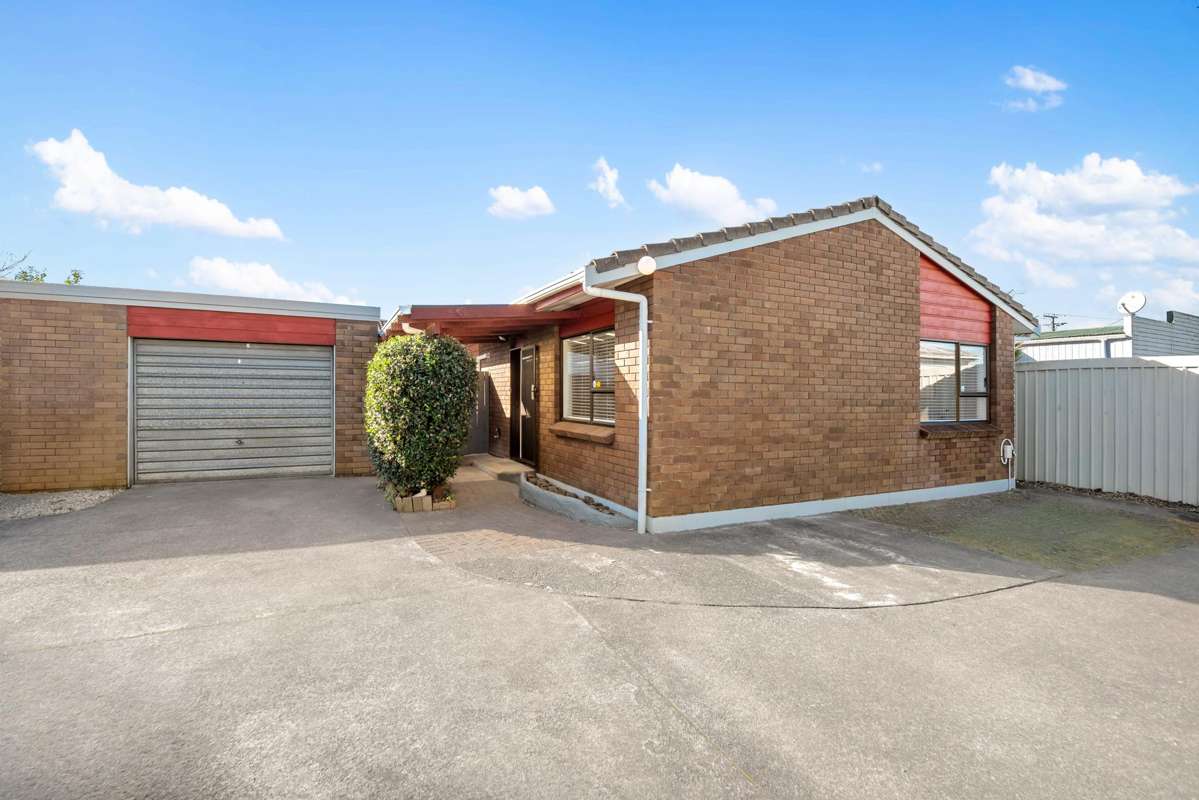 2/20 Alexander Street_0