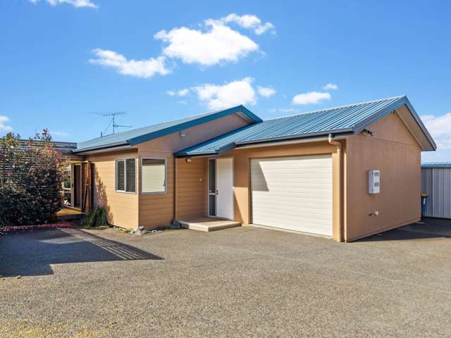 Entertainer’s Family Home In Rangitoto Zone