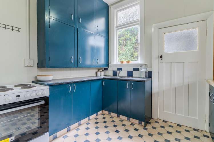 12 Sidey Street Calton Hill_8