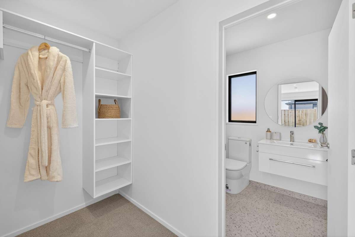 73 Accadia Drive_5