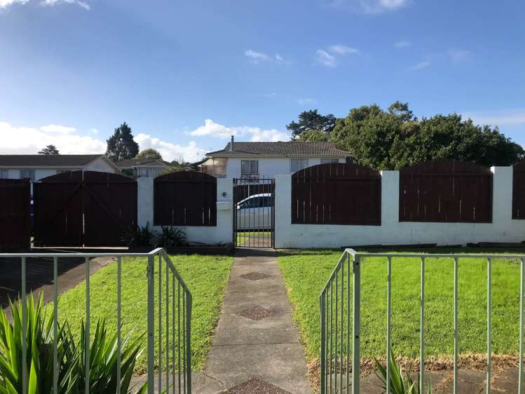 2/202 Waitemata Drive Ranui_14