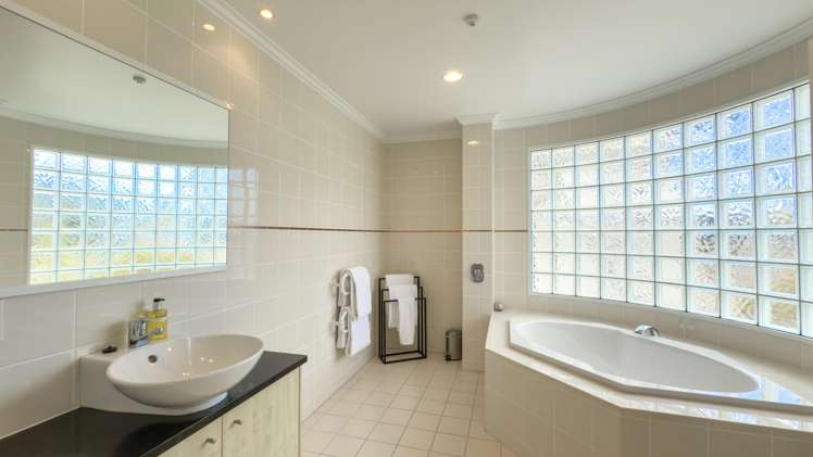 B2/4A The Dunes Pauanui_11