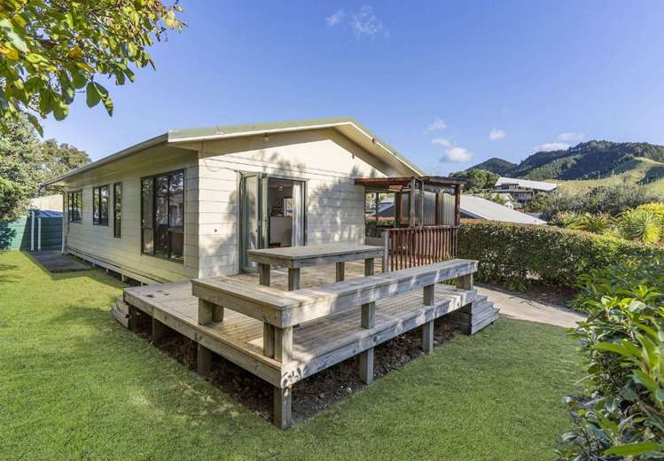 17 Whiritoa Beach Road_0