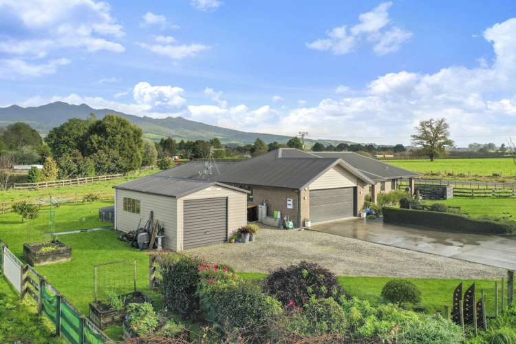 18 Bird Road Pirongia_23