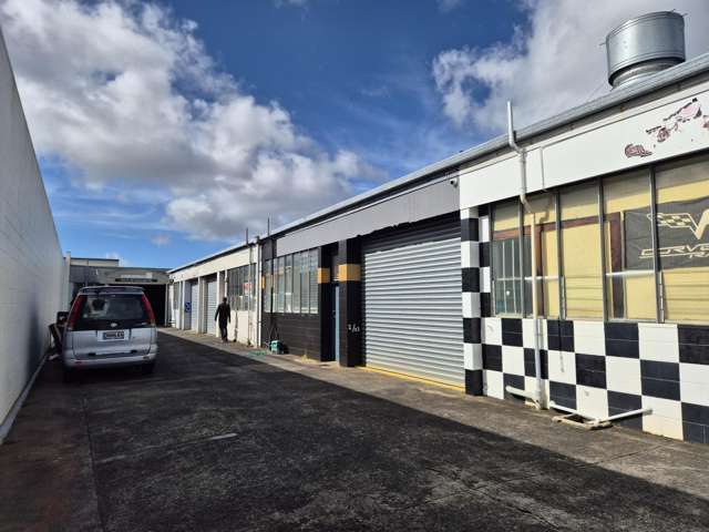 2/22 Cartwright Road Kelston_2