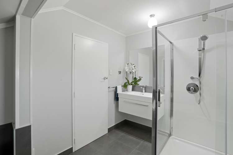 2 Voss Street Shirley_12