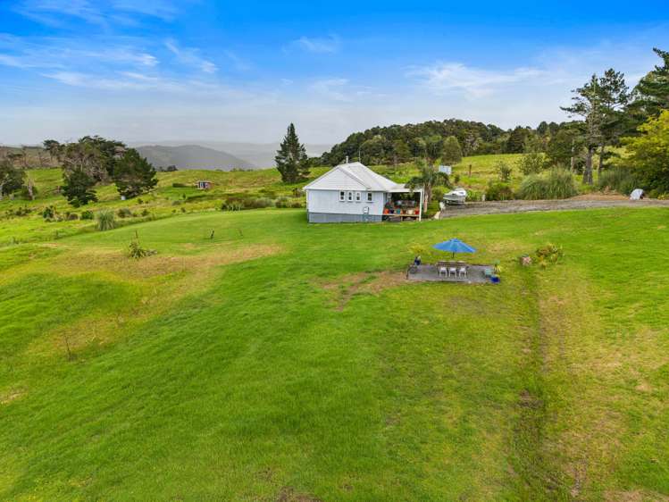817A Whakapirau Road Whakapirau_21