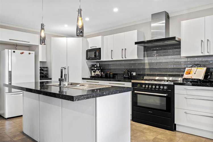 14 Magnate Drive Kaiapoi_1