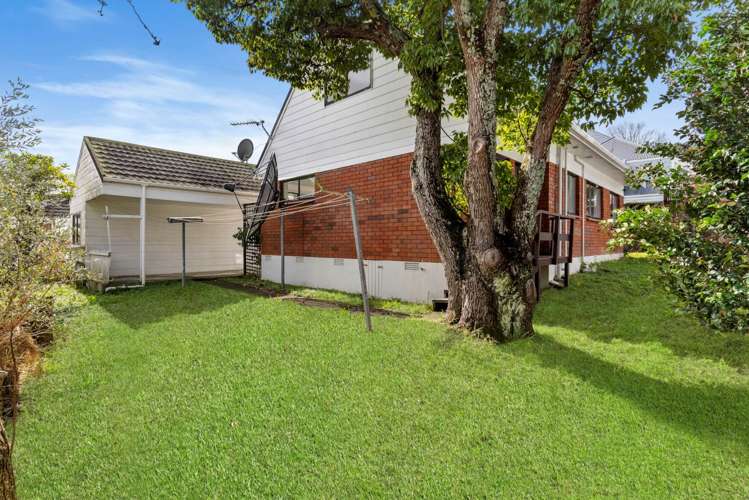 2/3 Brian Avenue Forrest Hill_12