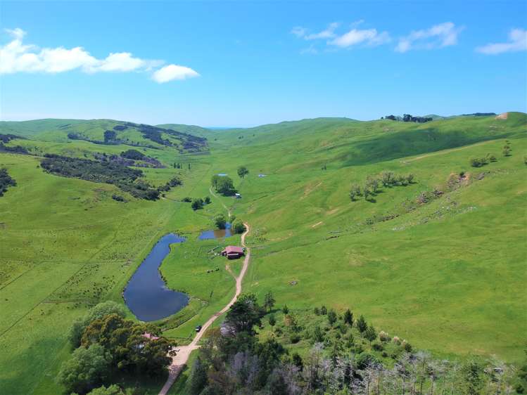 53 Jones Road Porangahau_0