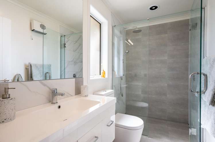 16 Fairmile Road Richmond_12