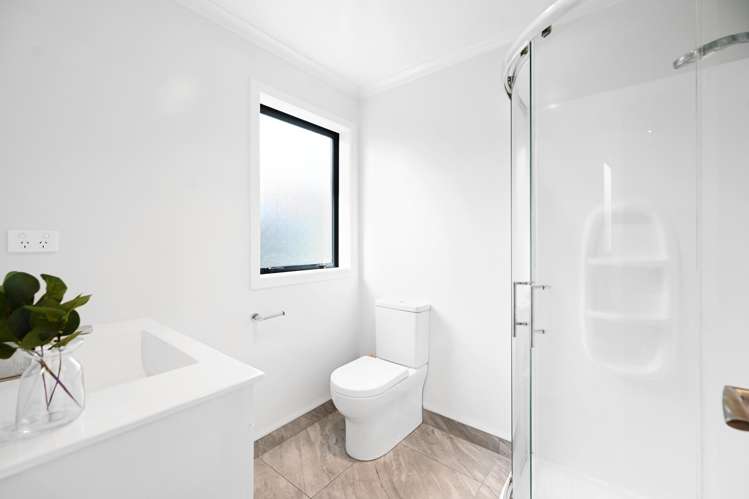 22 Voight Avenue Chartwell_15