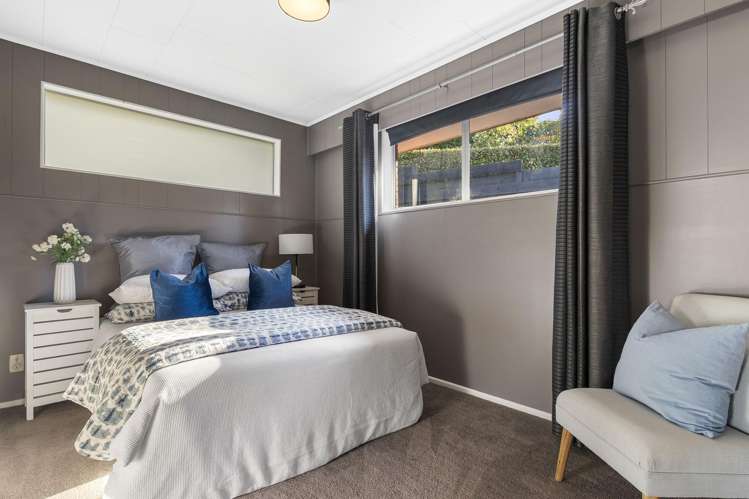 37 Stephen Lysnar Place Hillsborough_15