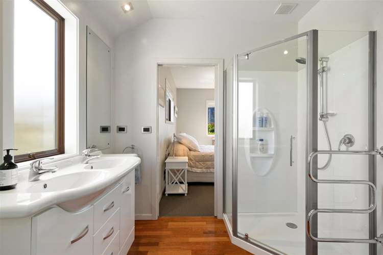 83b Black Peak Road Wanaka_45