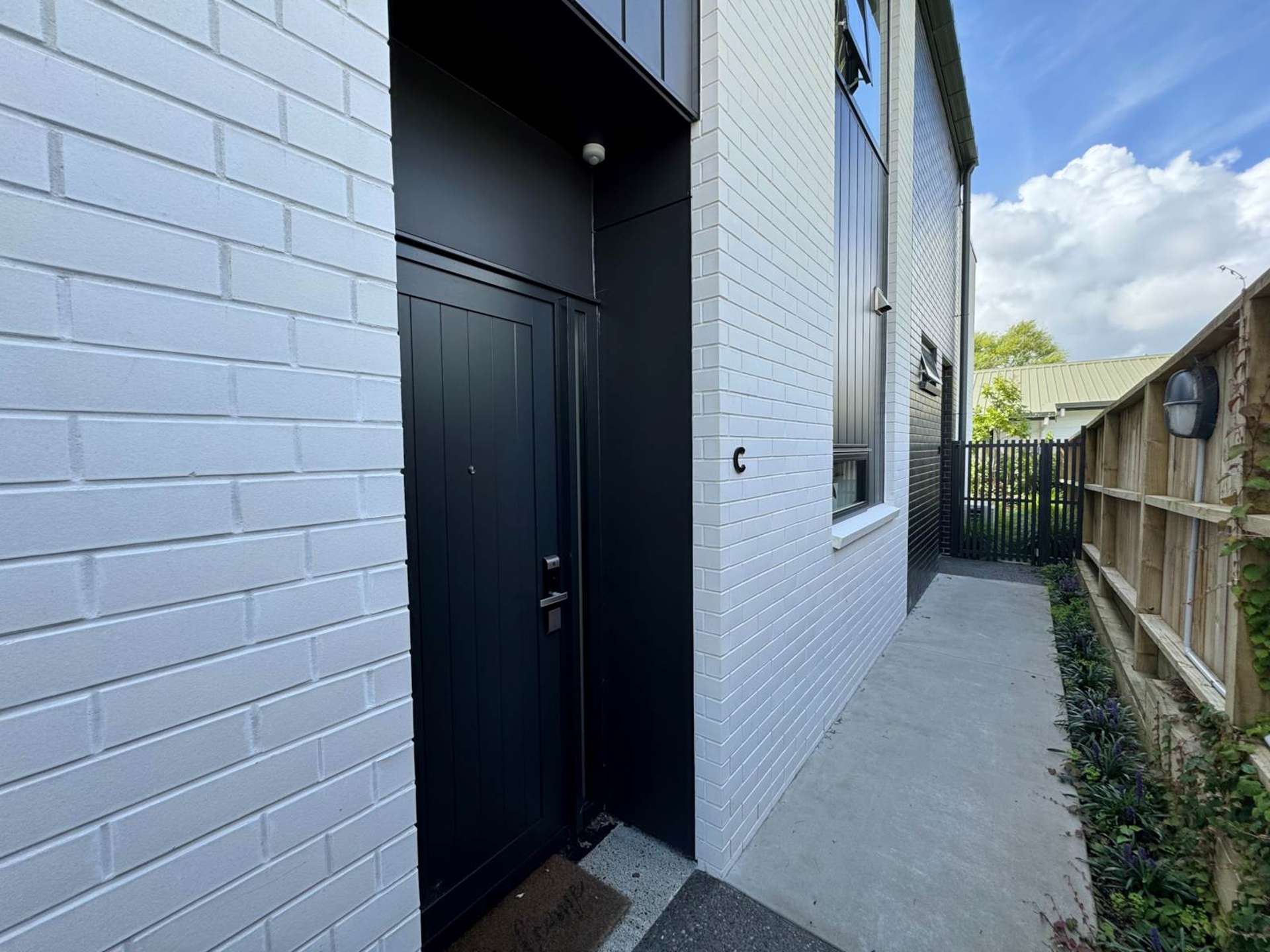 C/1028 Great North Road Pt Chevalier Auckland City Houses for