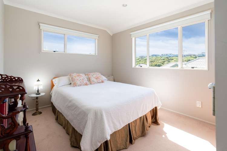 2 Derry Hill Churton Park_10