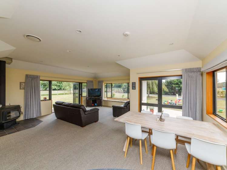 173 Oroua Road Kairanga_11