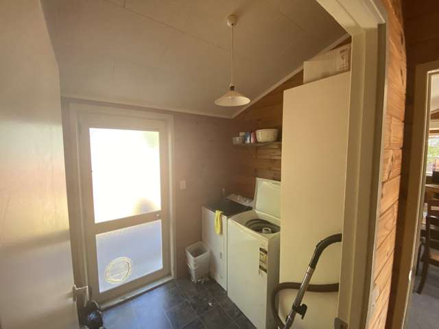 79a Clyde Crescent Roslyn_2