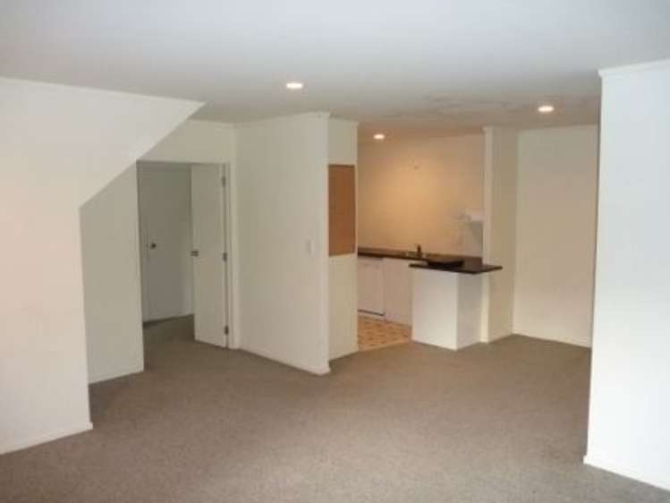 18/61a Birkdale Road Birkdale_5